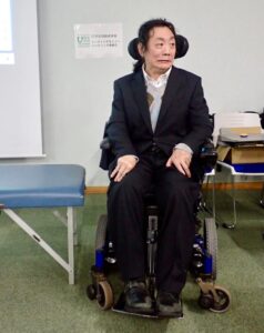 ひとりめの体験希望者の男性