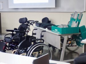 使用した車椅子とシーティング製品